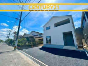■■外観写真■■ 前面道路含む現地写真