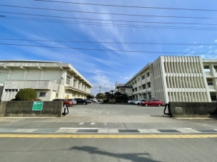【中学校】小郡市立小郡中学校 2289m 周辺環境
