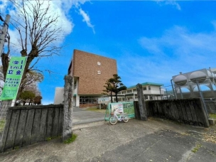【小学校】佐賀市立金立小学校 795m 周辺環境