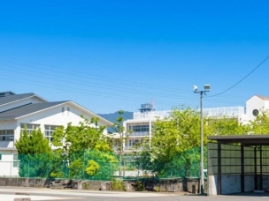 【中学校】佐賀市立城北中学校 1736m 周辺環境