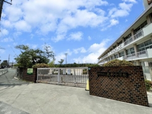 【小学校】大野城市立大利小学校 444m 周辺環境