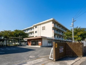 【中学校】北九州市立湯川中学校 1000m 周辺環境