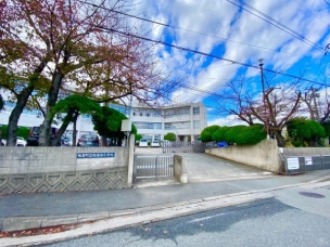 【小学校】粕屋町立粕屋西小学校 650m・粕屋町立粕屋西小学校 周辺環境