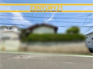 ■■駐車場■■
ファミリーカーの需要が多い中、駐車場も確保いたしました。マンションとは違う敷地内駐車。ご主人様のお車のお手入れにも気合が入りますね。 駐車場